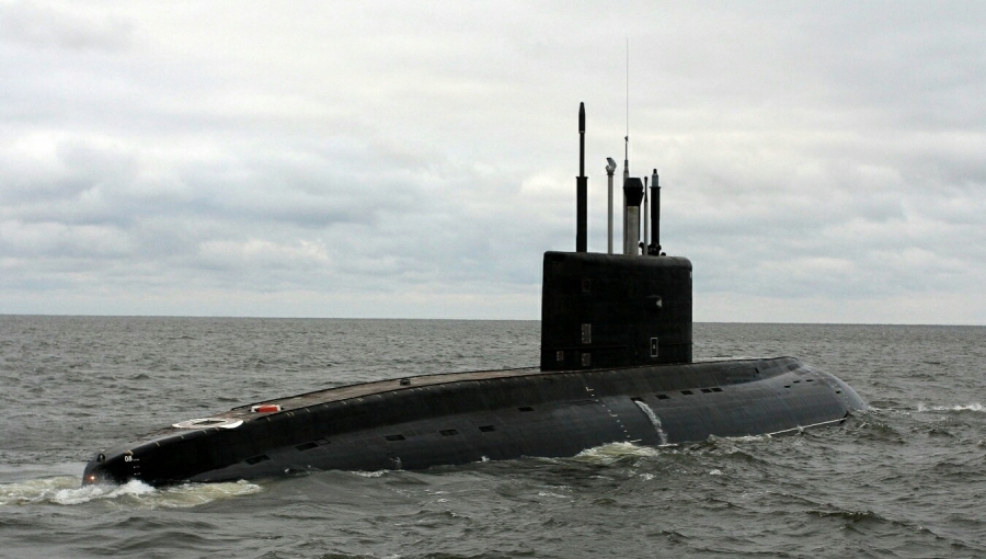 Дизель-электрическая подводная лодка 
